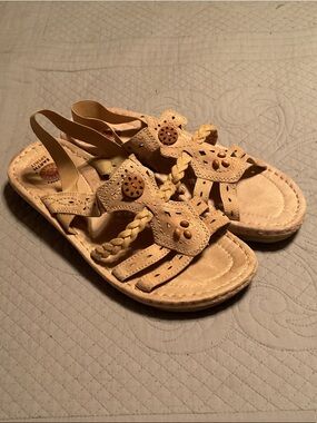 Earth Spirit Braided Tan Slingback Sandals